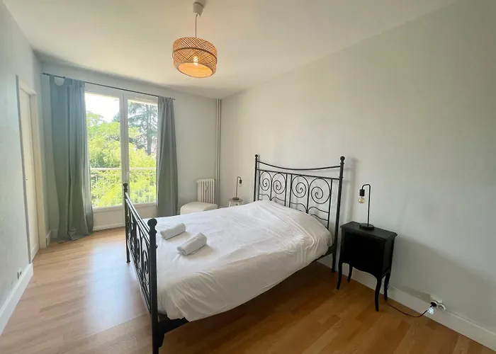 Le Soleil Levant - Beau T3 Moderne Et Lumineux * Пуатье